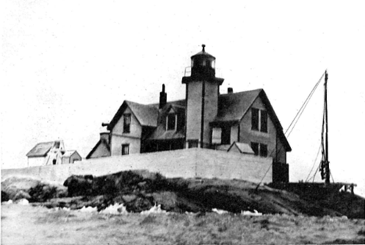 An old picture of Dumpling Rock Lighthouse